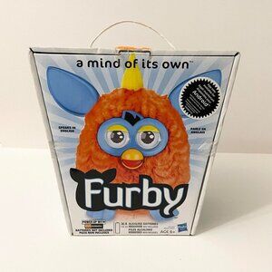 2012 Furby by Hasbro A Mind of Its Own Orange Blue